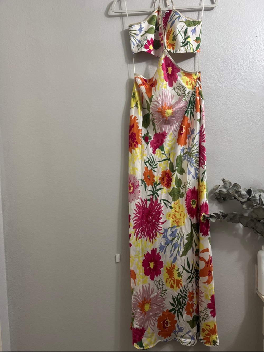 Reformation  dress - floral / 100% silk Dress -see care tag